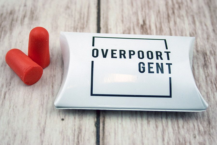 bedrukt doosje oordopjes met opdruk voor Overpoort Gent